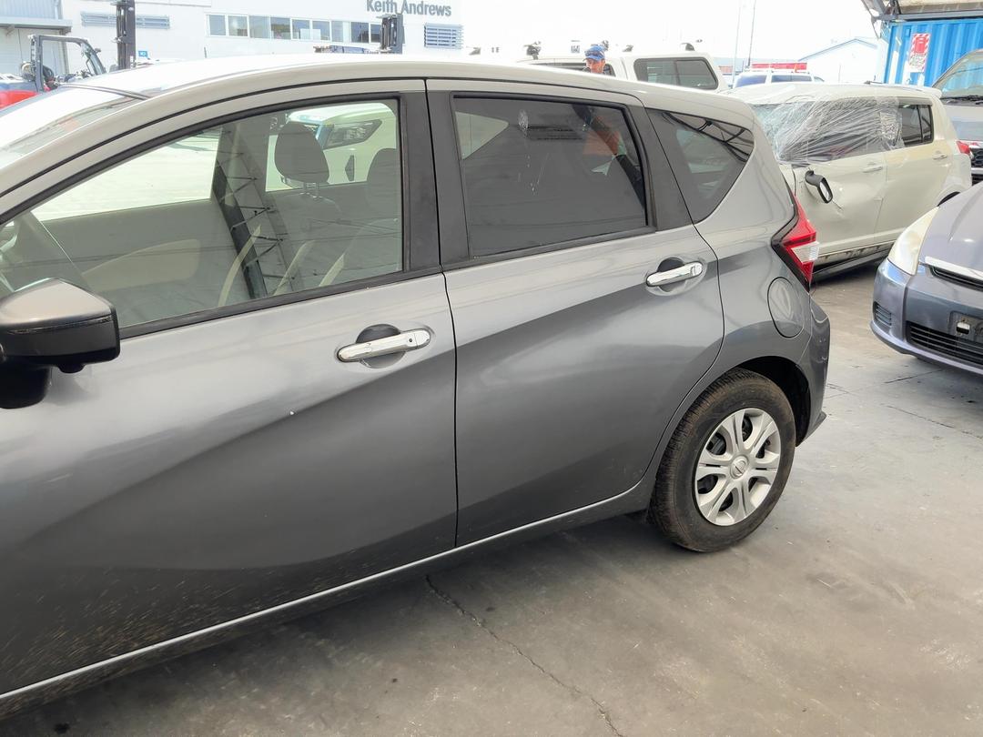 Photo '7' of Nissan Note Photo '7' of Nissan Note