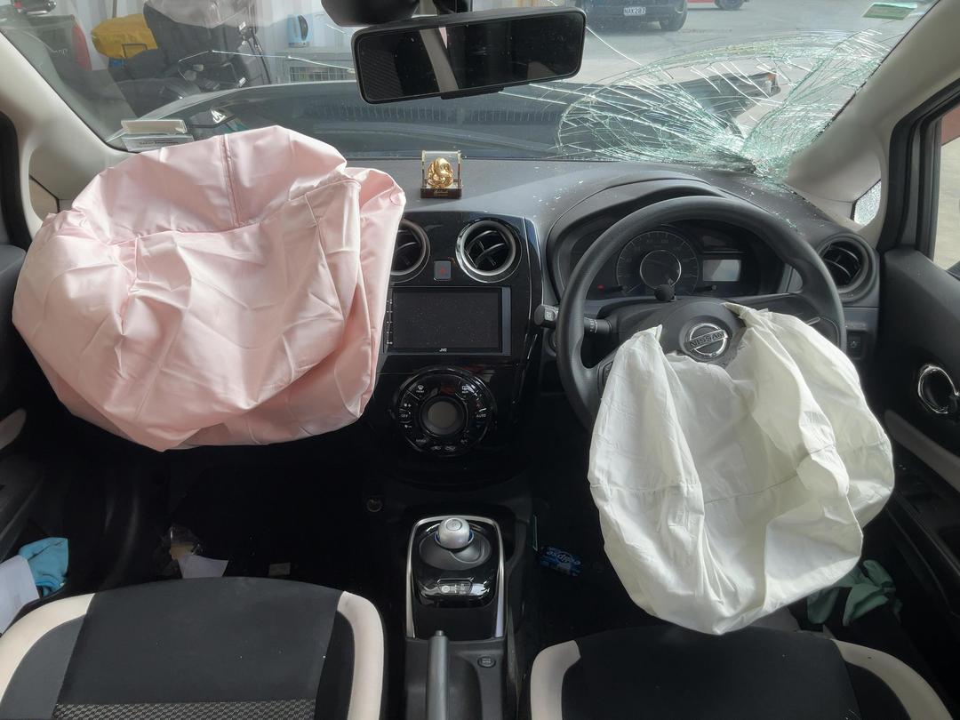 Photo '18' of Nissan Note Photo '18' of Nissan Note