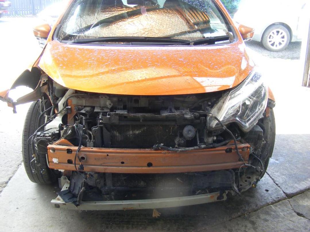 Photo '2' of Nissan Note Photo '2' of Nissan Note