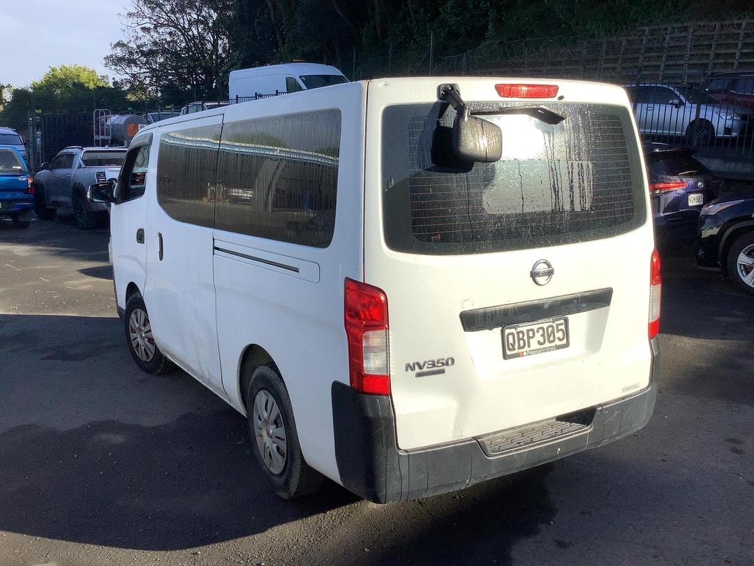 Photo '3' of Nissan NV350