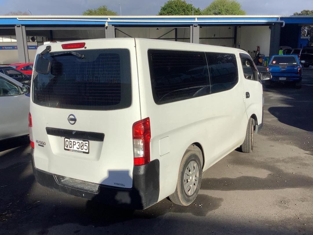 Photo '5' of Nissan NV350