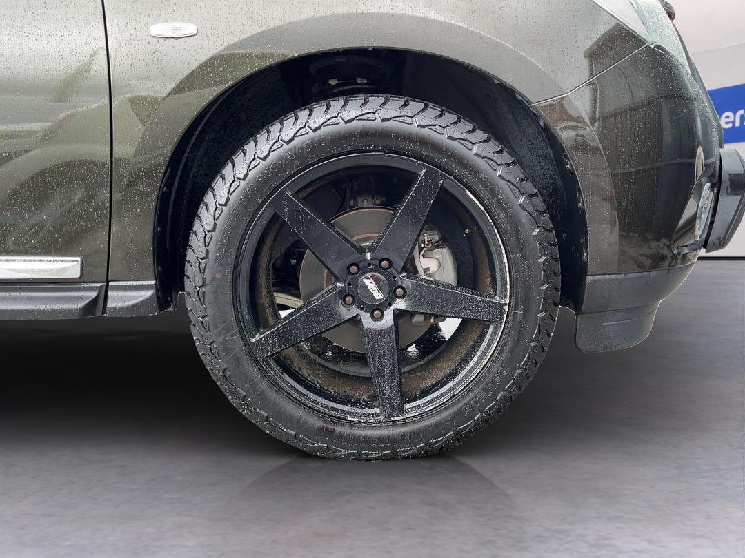 Photo '9' of Nissan Pathfinder