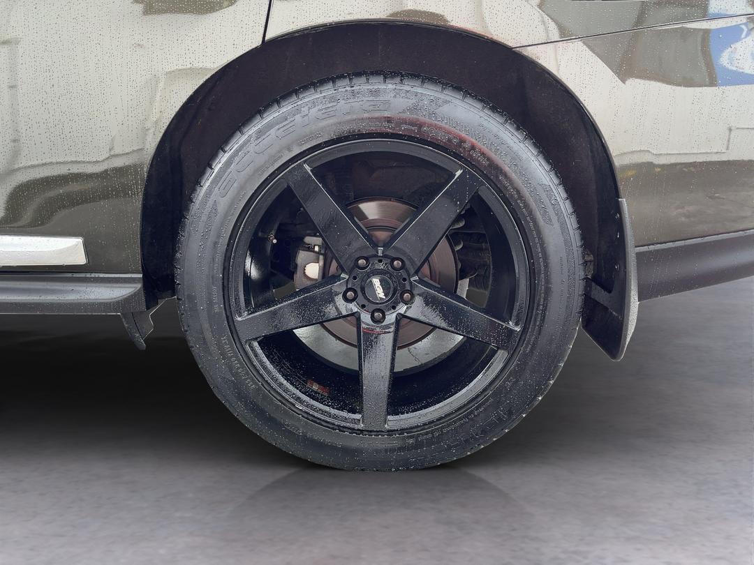 Photo '11' of Nissan Pathfinder