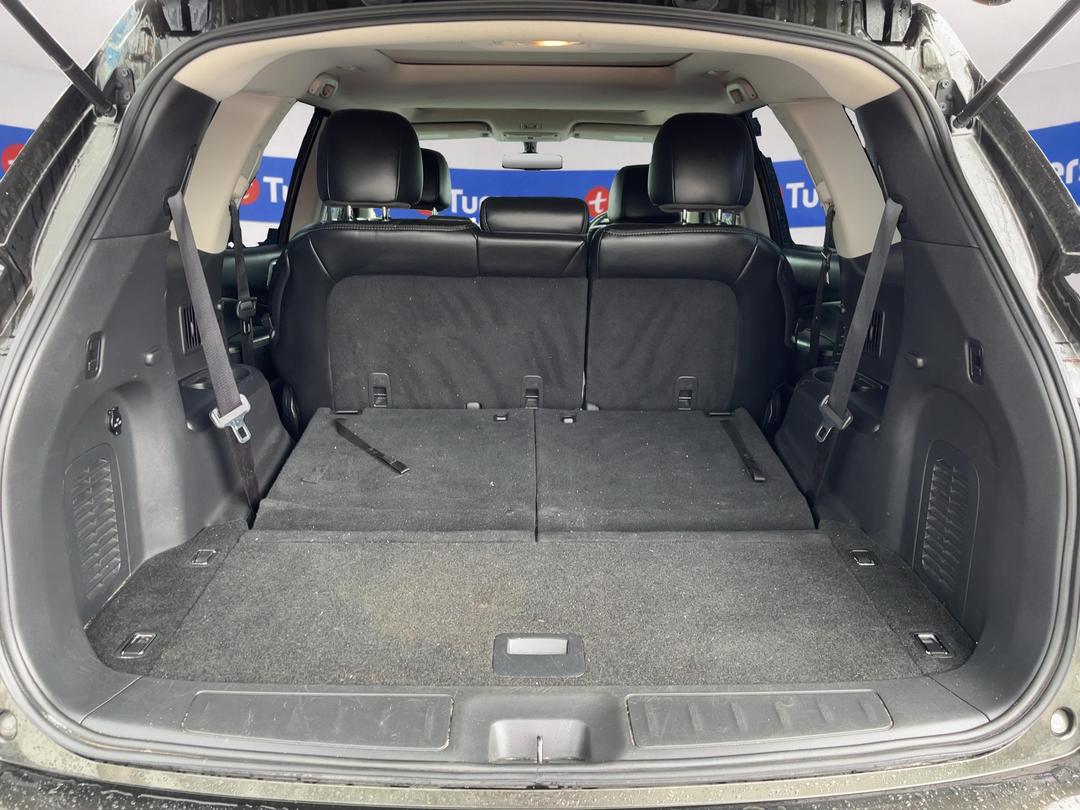 Photo '14' of Nissan Pathfinder