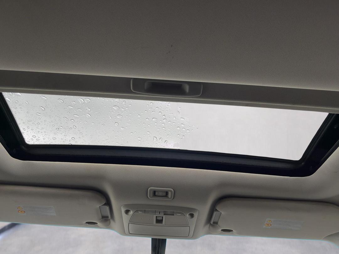 Photo '23' of Nissan Pathfinder