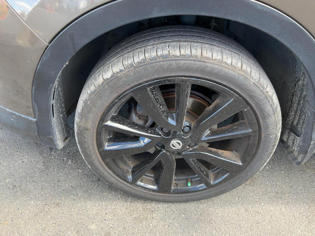 Photo '10' of Nissan Qashqai ST-L