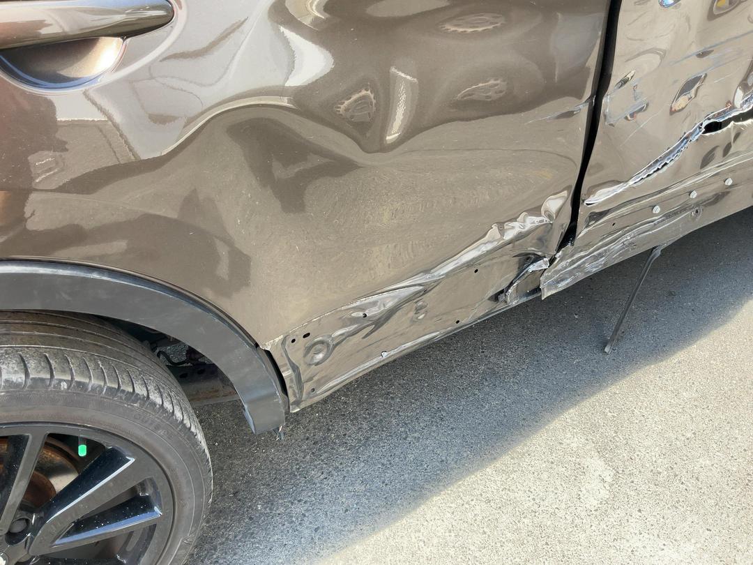 Photo '13' of Nissan Qashqai ST-L