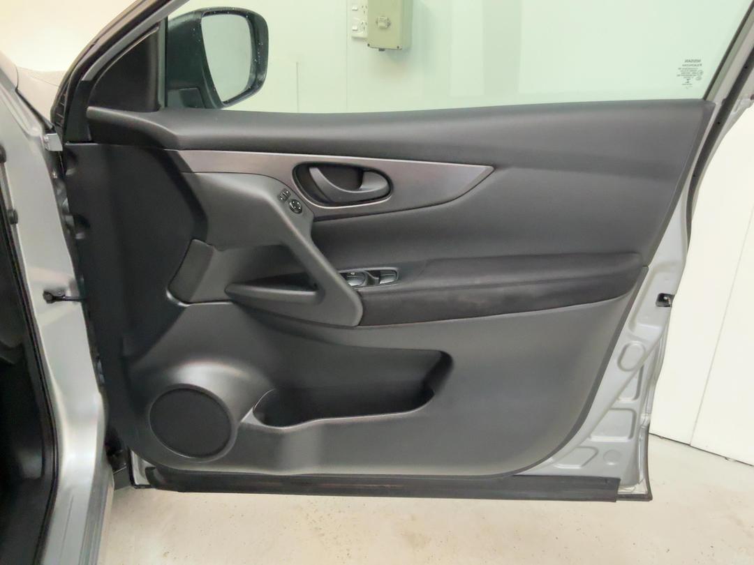Photo '15' of Nissan Qashqai