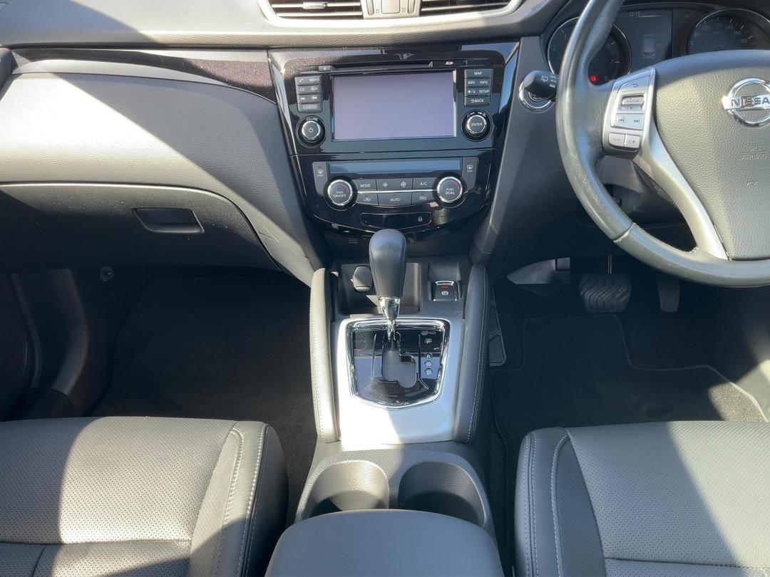 Photo '18' of Nissan Qashqai