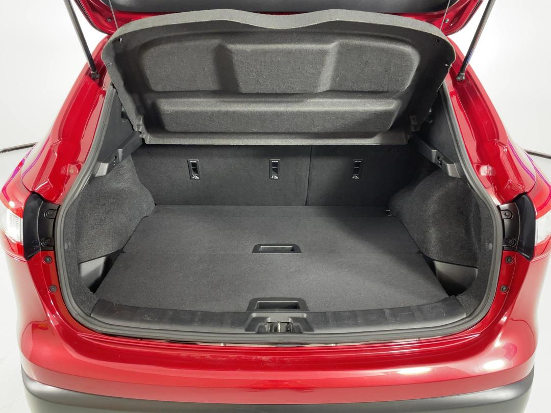Photo '14' of Nissan Qashqai