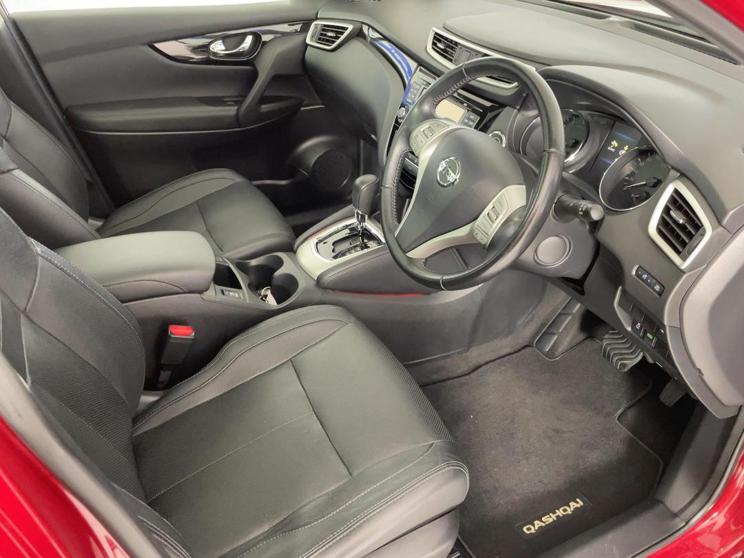 Photo '16' of Nissan Qashqai