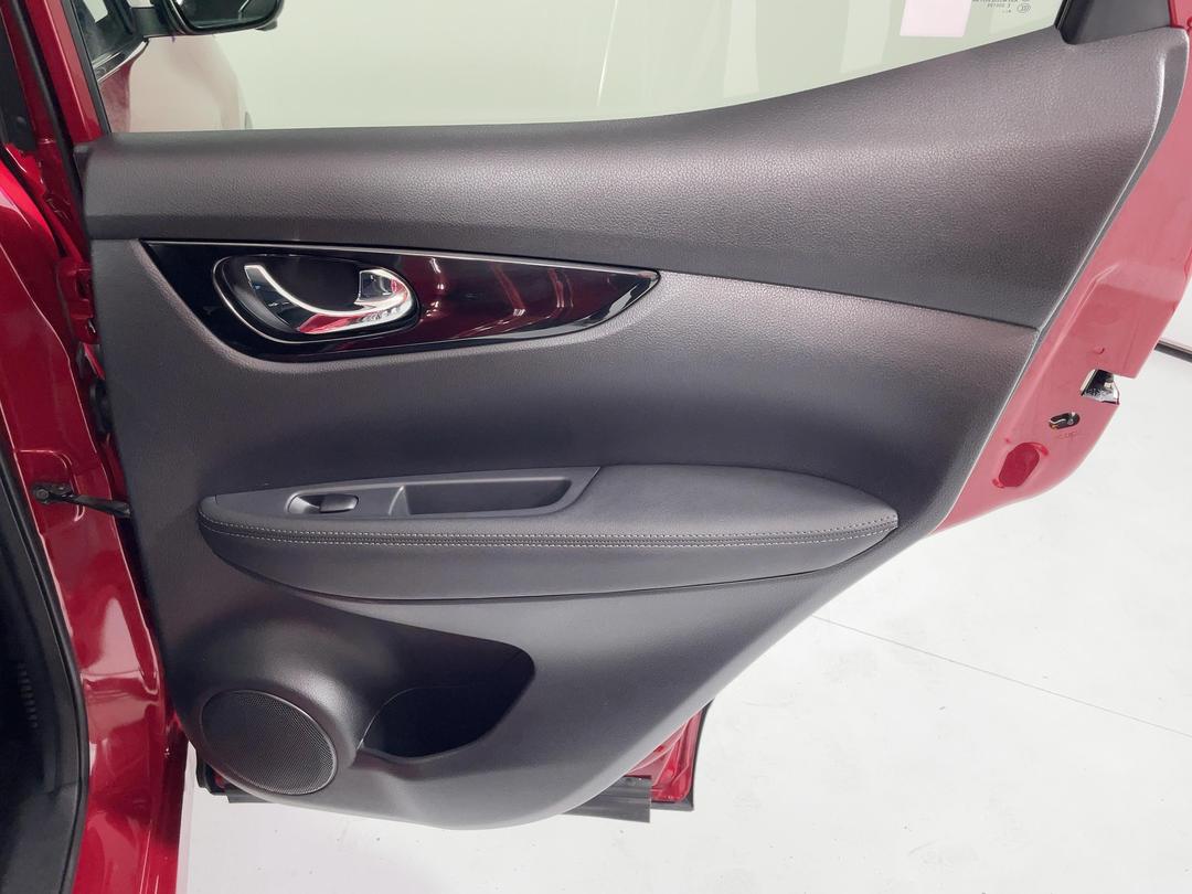 Photo '19' of Nissan Qashqai
