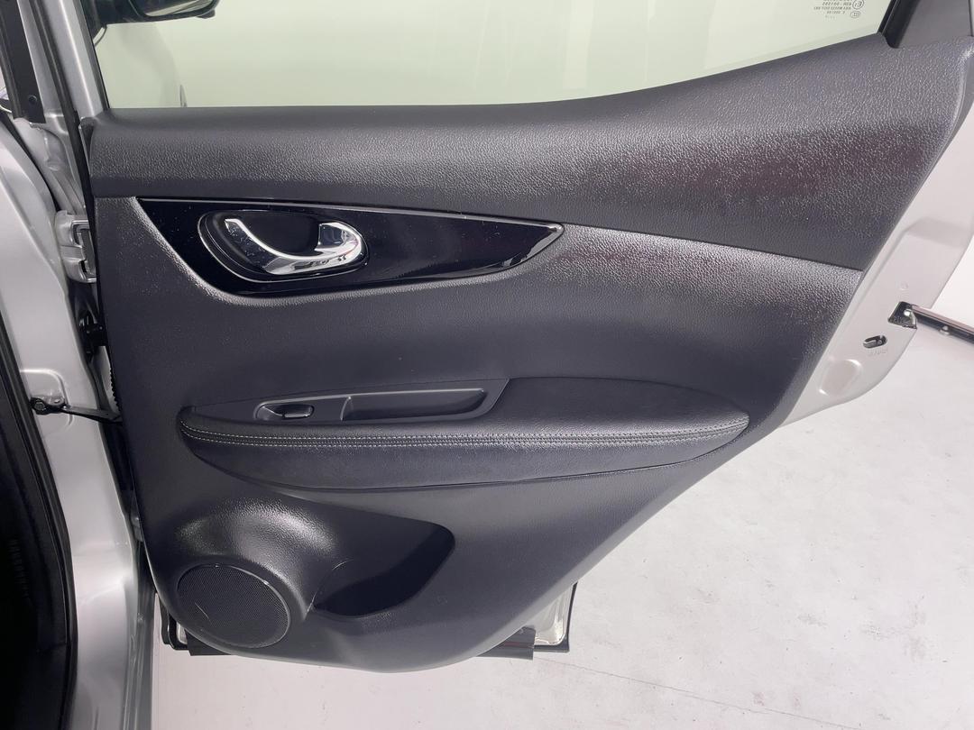 Photo '19' of Nissan Qashqai