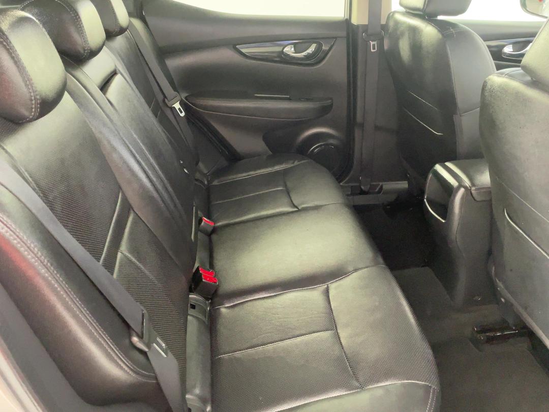 Photo '20' of Nissan Qashqai