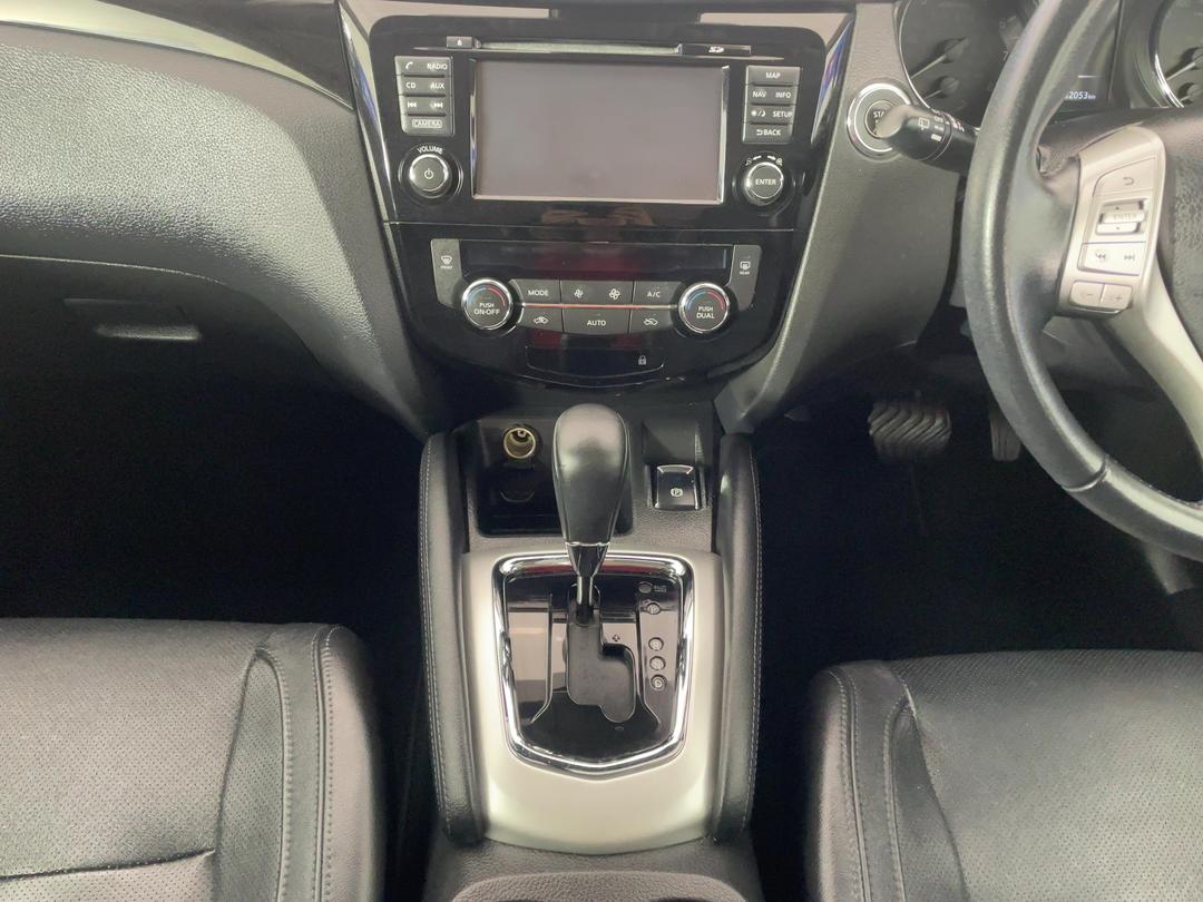 Photo '18' of Nissan Qashqai