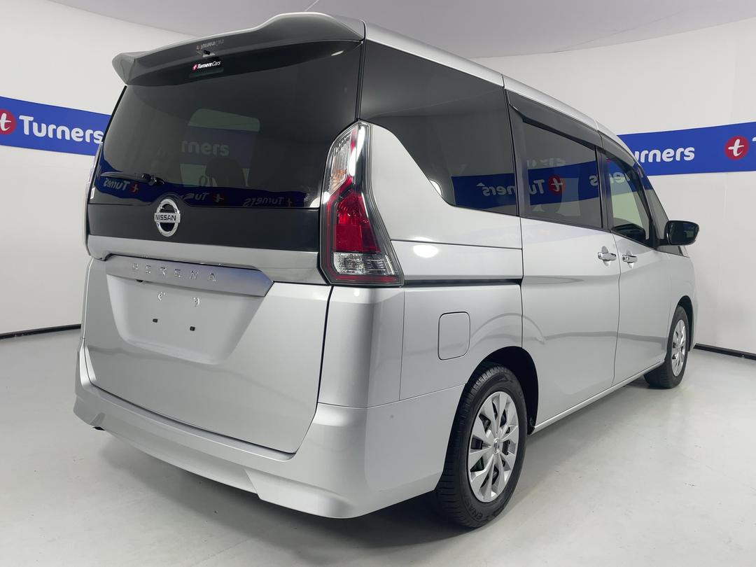 Photo '7' of Nissan Serena