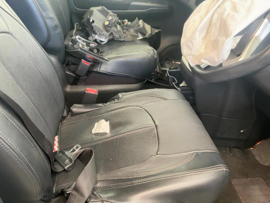 Photo '9' of Nissan Serena Photo '9' of Nissan Serena