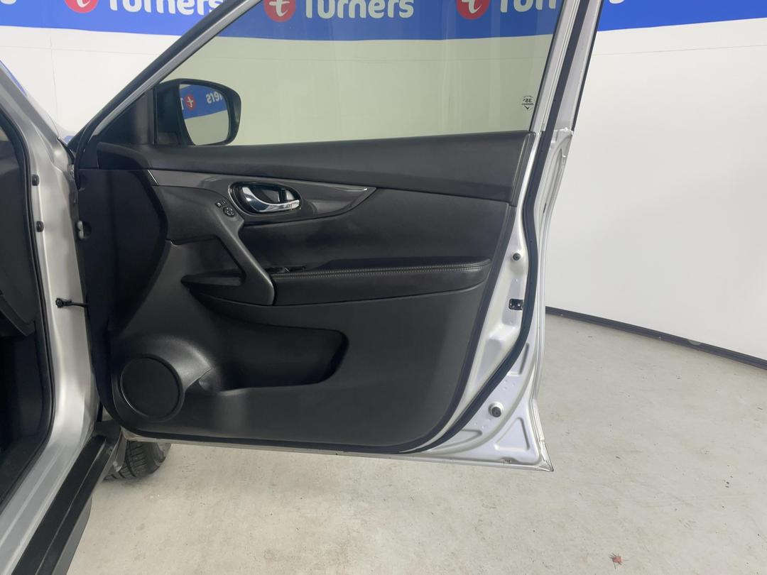 Photo '15' of Nissan X-Trail