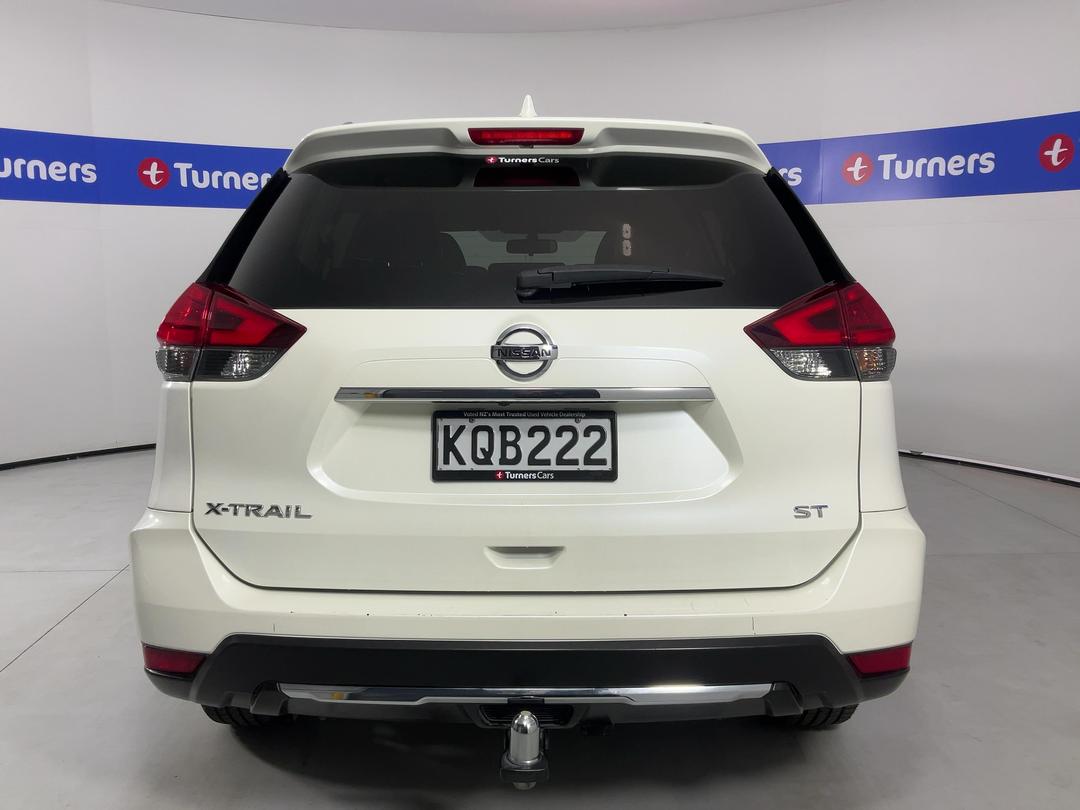 Photo '6' of Nissan X-Trail
