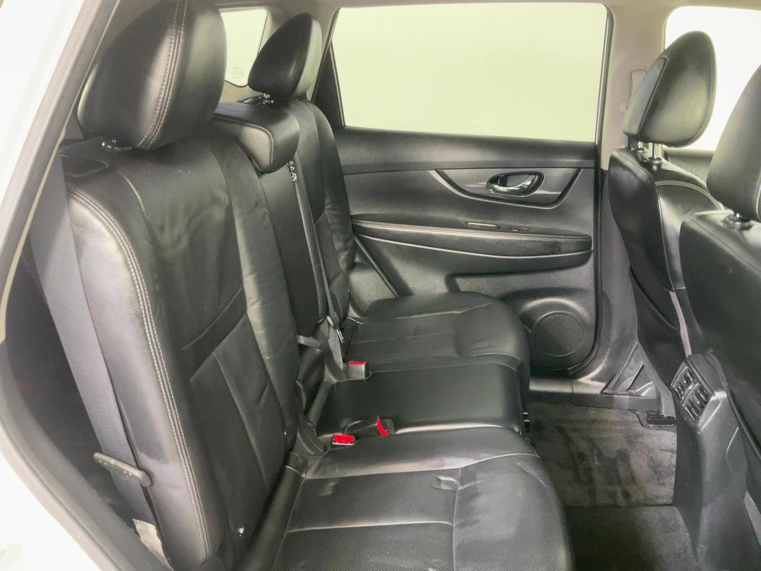 Photo '20' of Nissan X-Trail