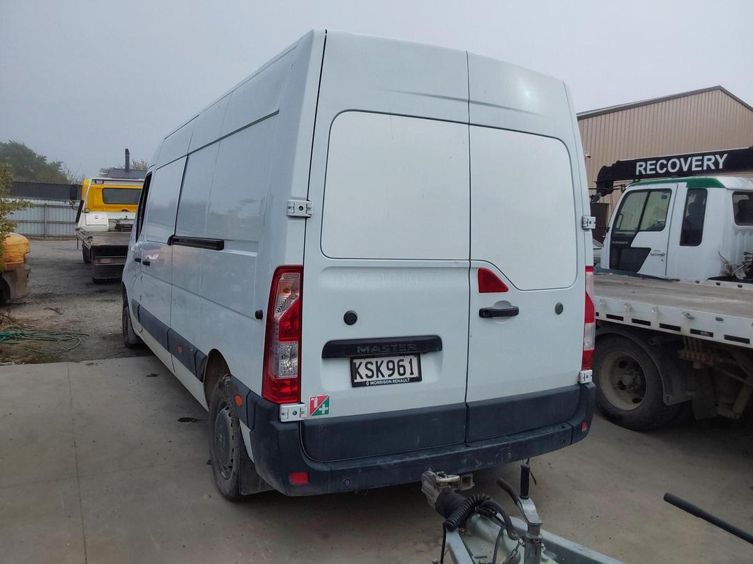 Photo '3' of Renault Master L3H2 Photo '3' of Renault Master L3H2
