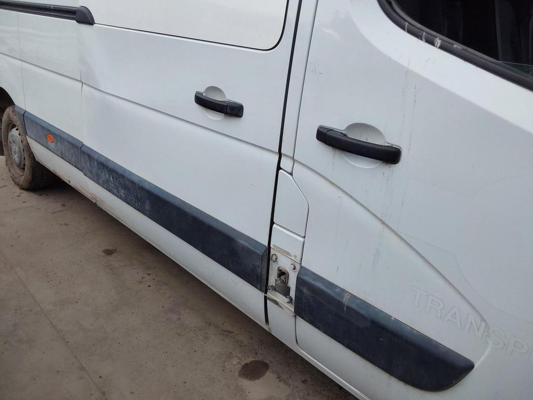 Photo '8' of Renault Master L3H2 Photo '8' of Renault Master L3H2
