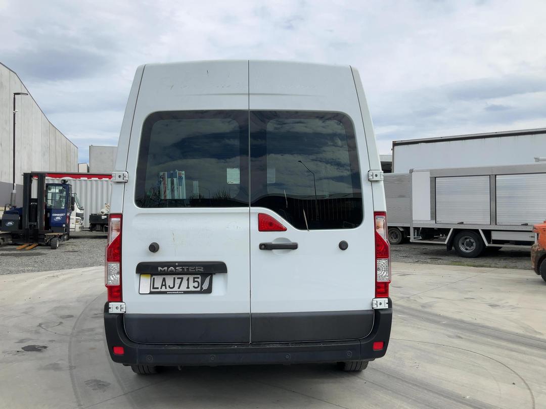 Photo '5' of Renault Master VAN L2H2 2.3D/6AM Van
