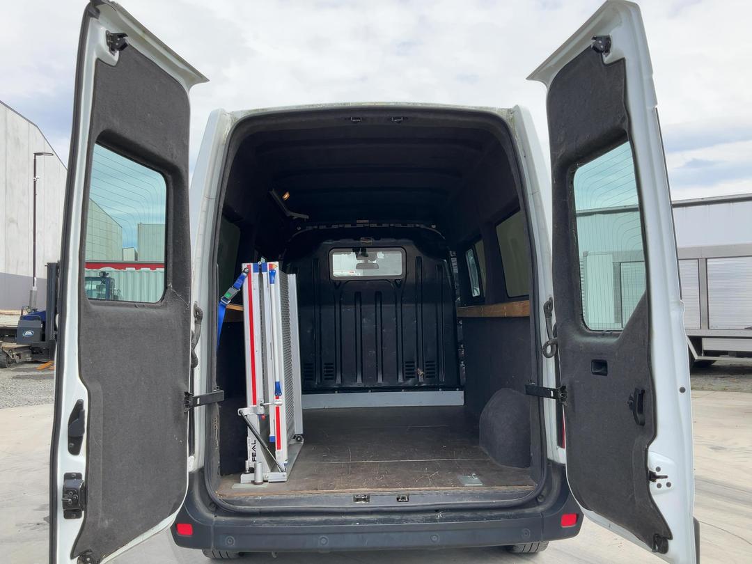 Photo '6' of Renault Master VAN L2H2 2.3D/6AM Van