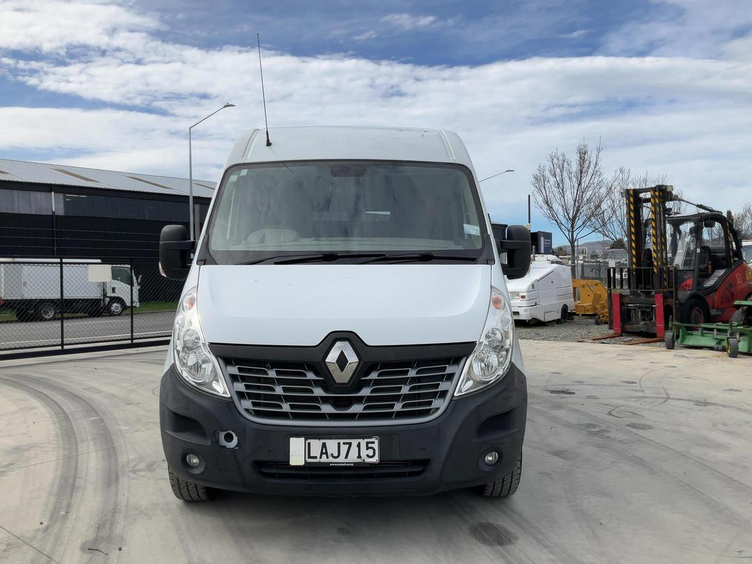 Photo '11' of Renault Master VAN L2H2 2.3D/6AM Van
