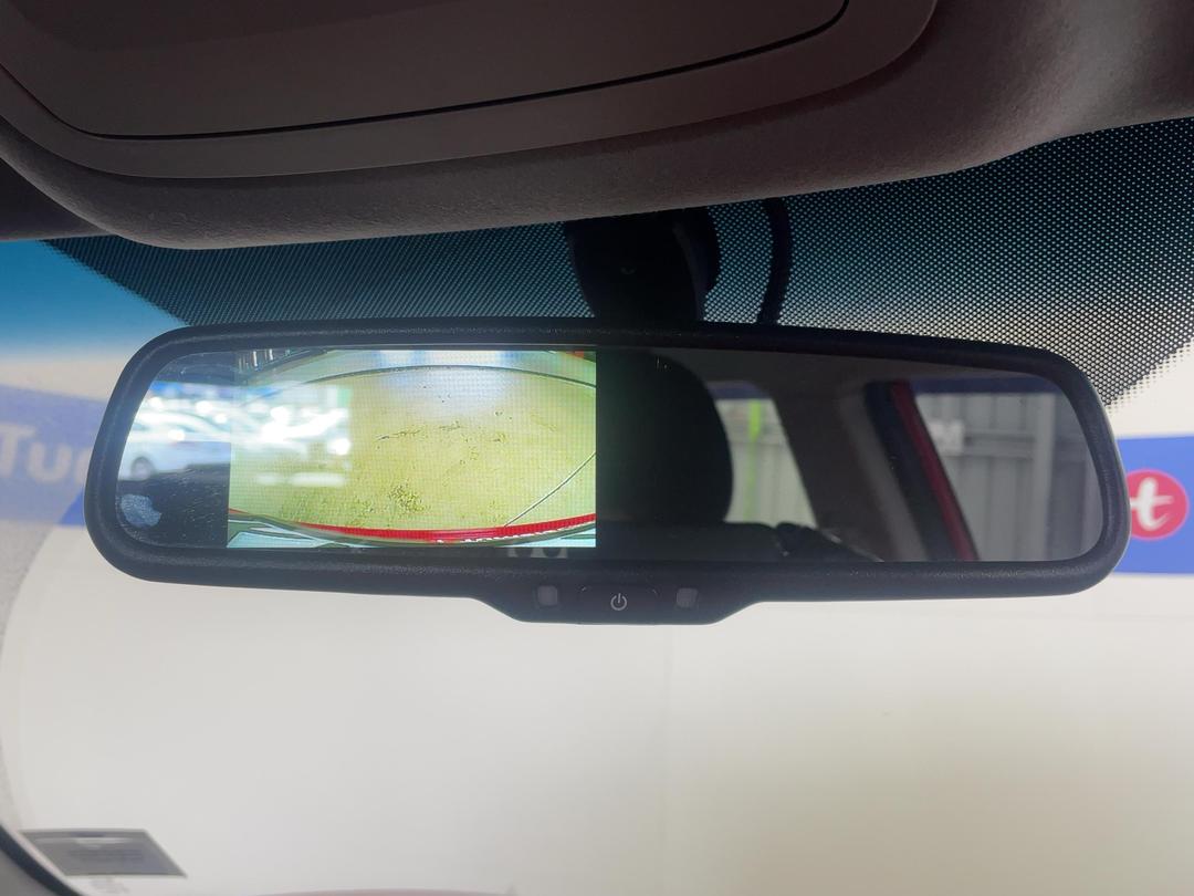 Photo '23' of Ssangyong Tivoli