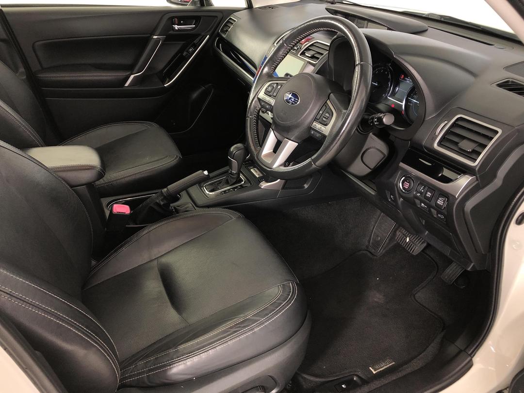 Photo '16' of Subaru Forester