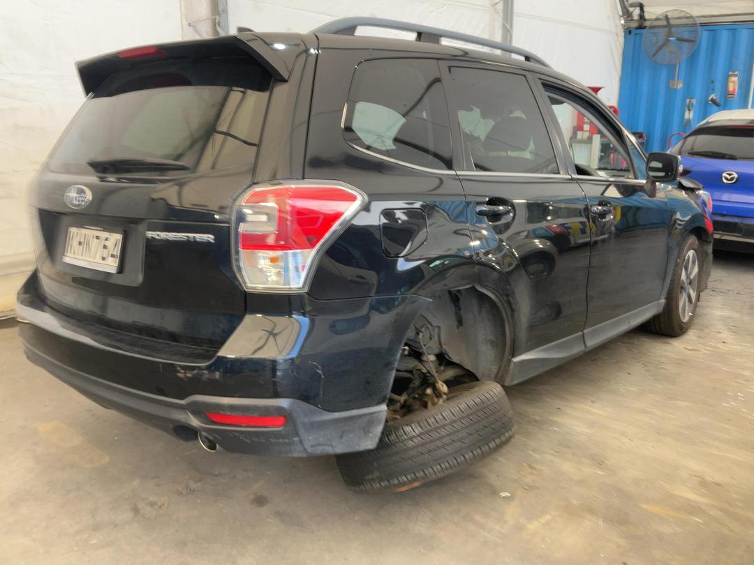 Photo '6' of Subaru Forester I Sport