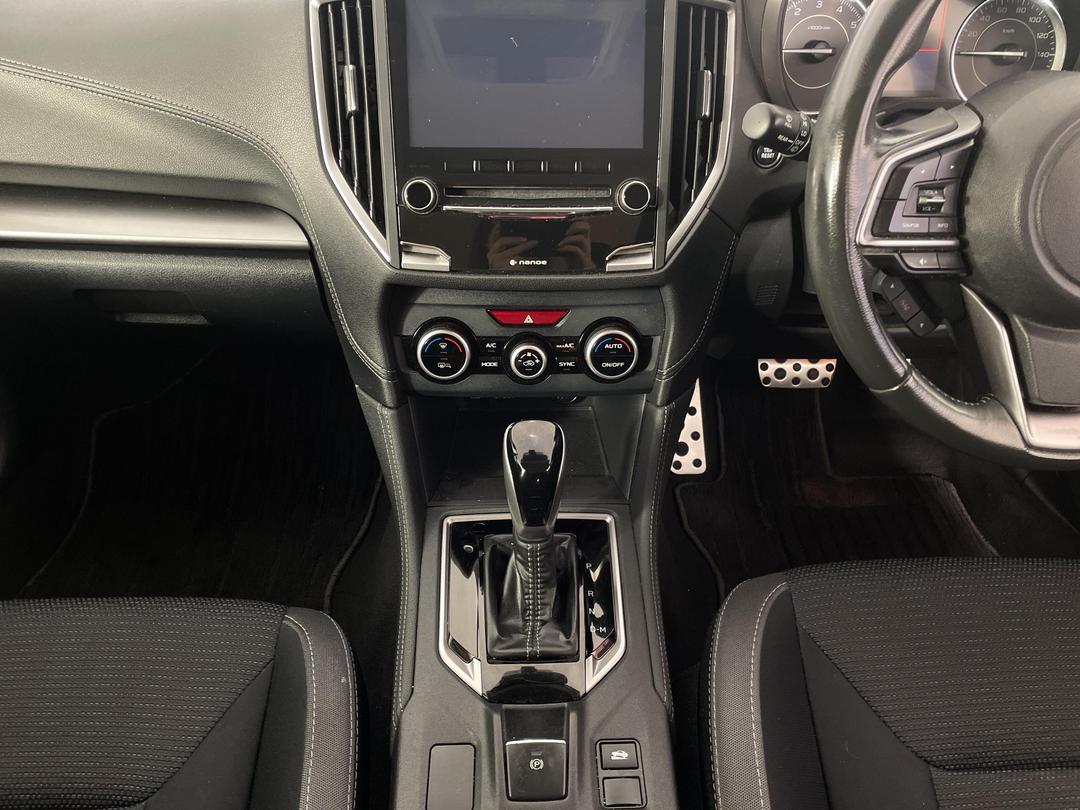 Photo '18' of Subaru Impreza