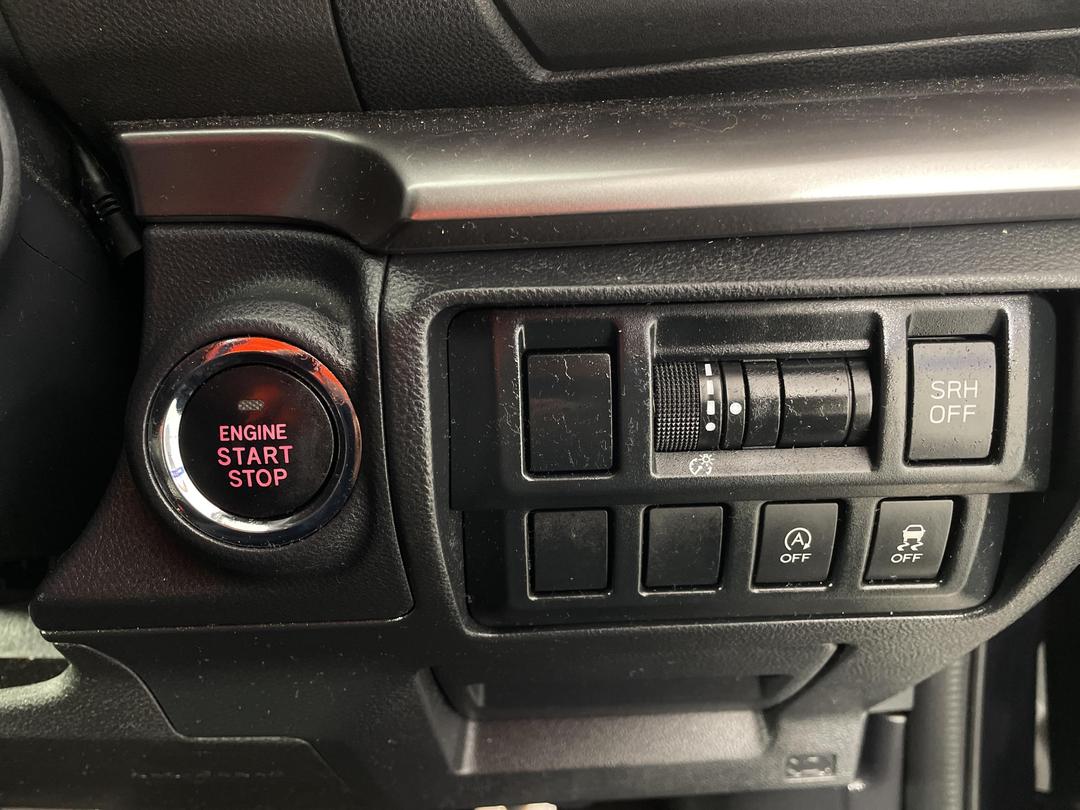 Photo '24' of Subaru Impreza