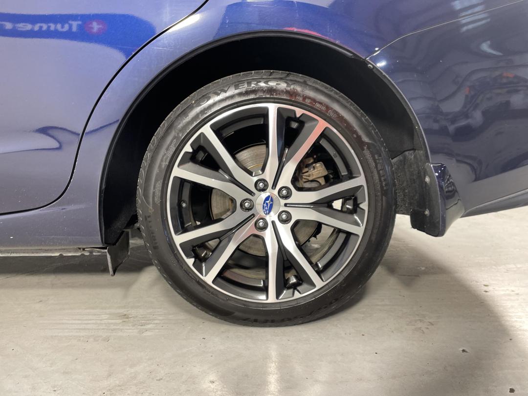 Photo '11' of Subaru Impreza