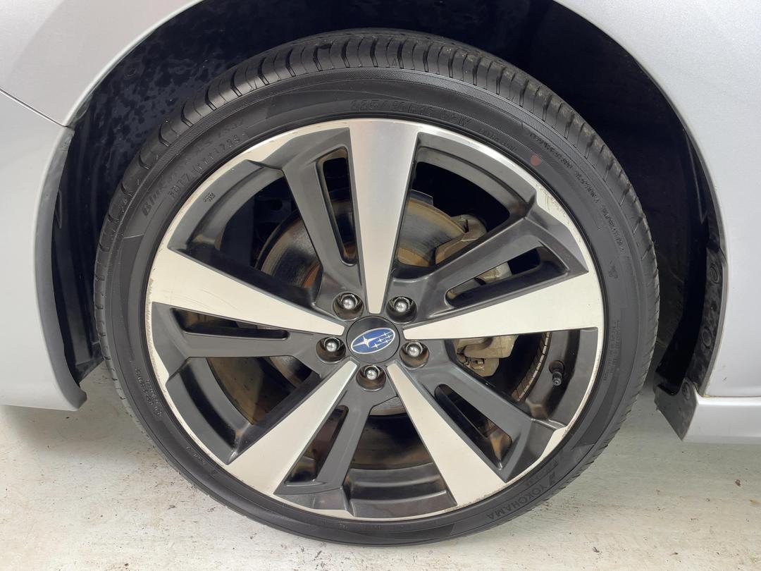Photo '10' of Subaru Impreza