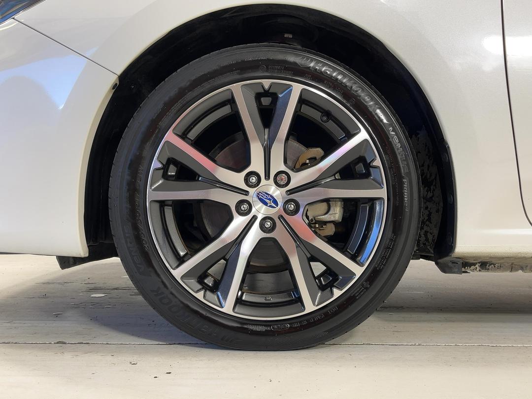 Photo '10' of Subaru Impreza