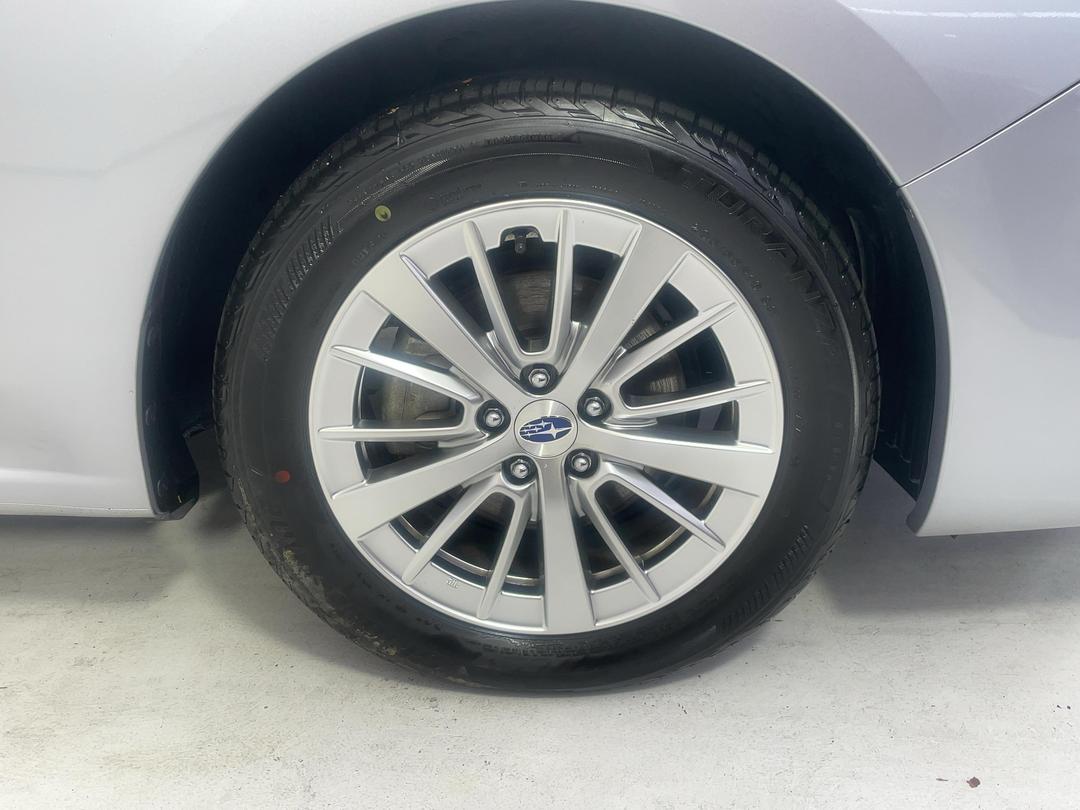 Photo '9' of Subaru Impreza