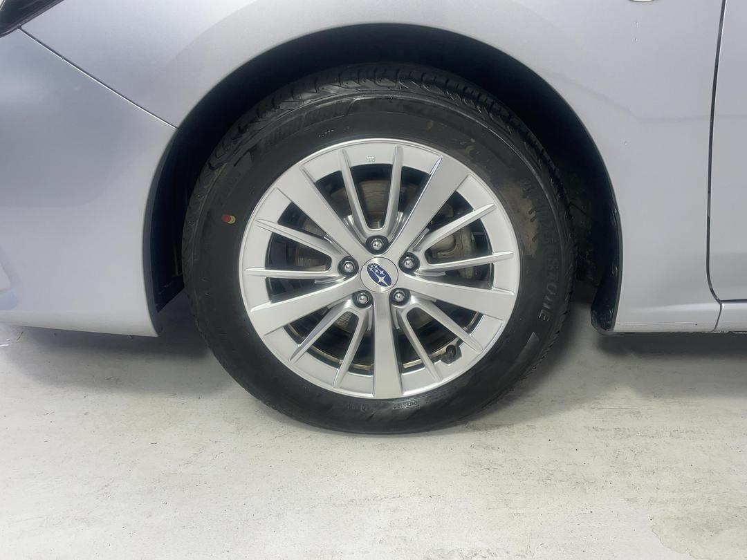 Photo '10' of Subaru Impreza