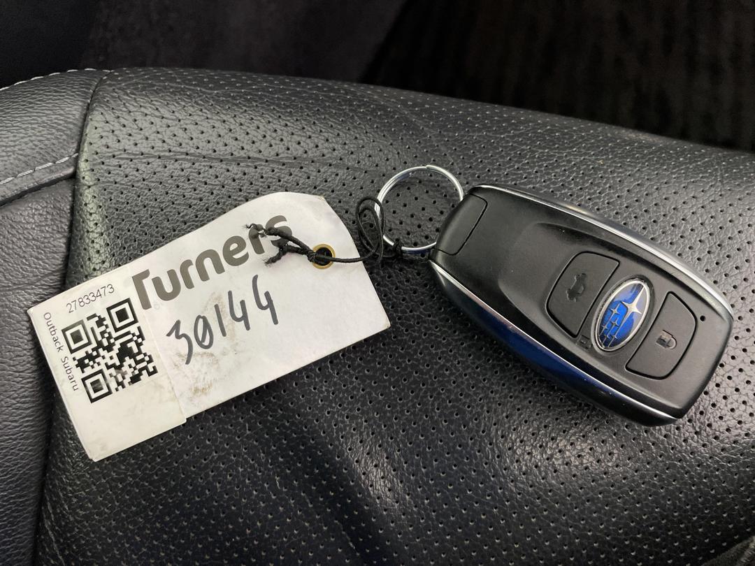 Photo '22' of Subaru Outback