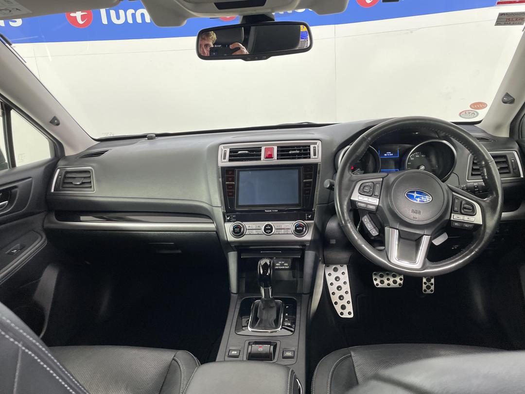 Photo '17' of Subaru Outback