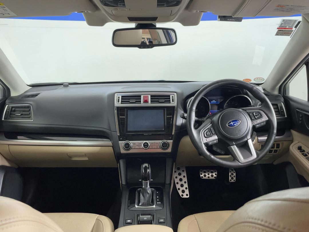 Photo '17' of Subaru Outback