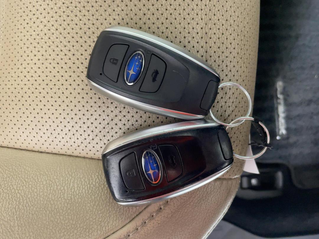 Photo '22' of Subaru Outback