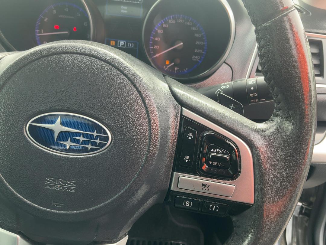 Photo '28' of Subaru Outback