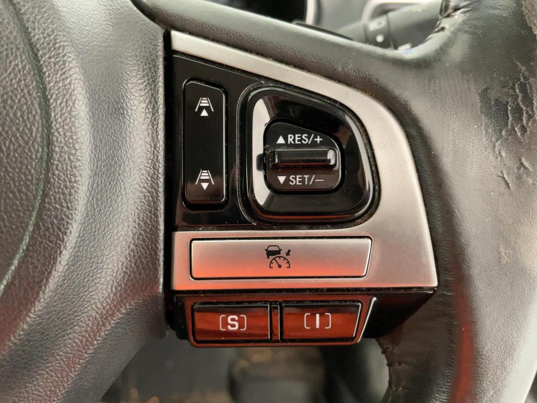 Photo '26' of Subaru Outback