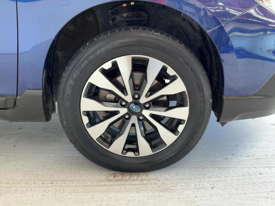 Photo '9' of Subaru Outback