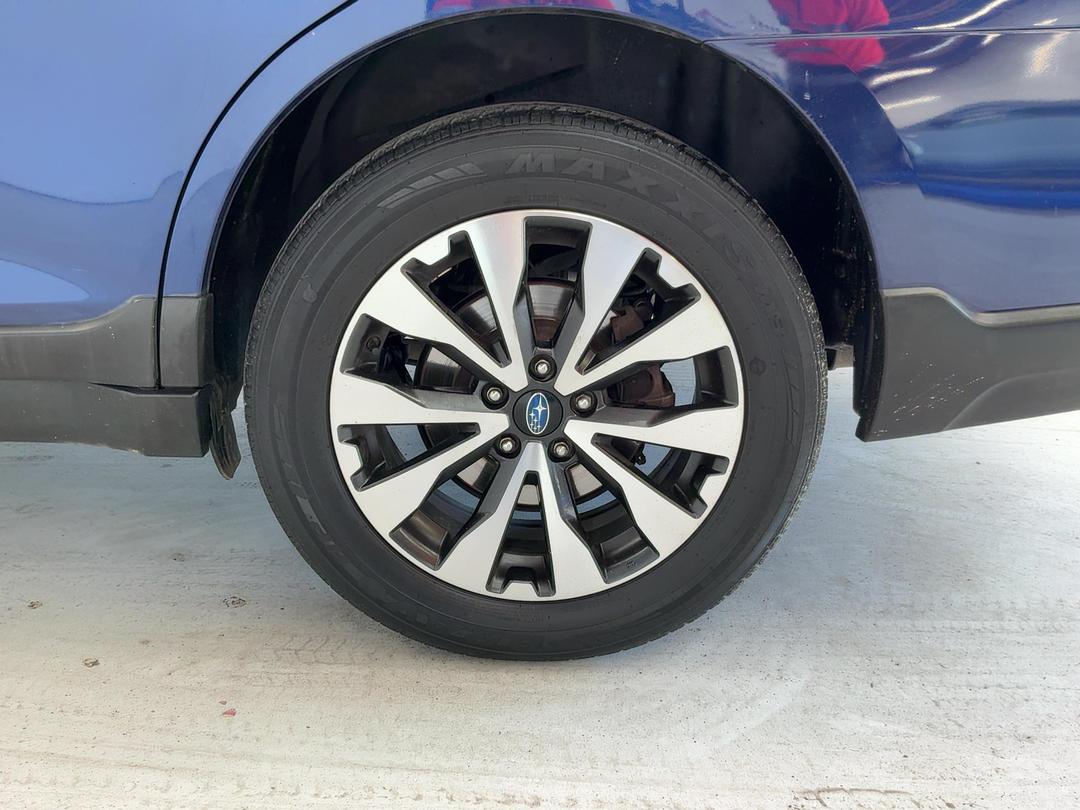 Photo '11' of Subaru Outback