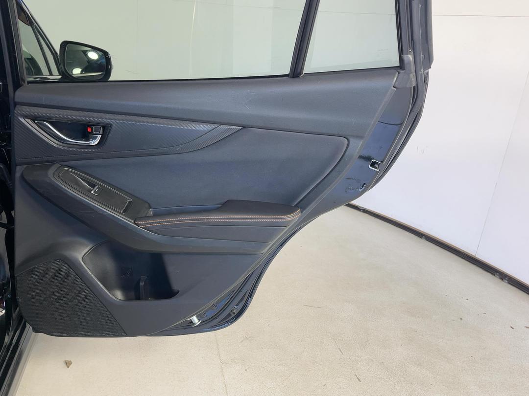 Photo '19' of Subaru XV