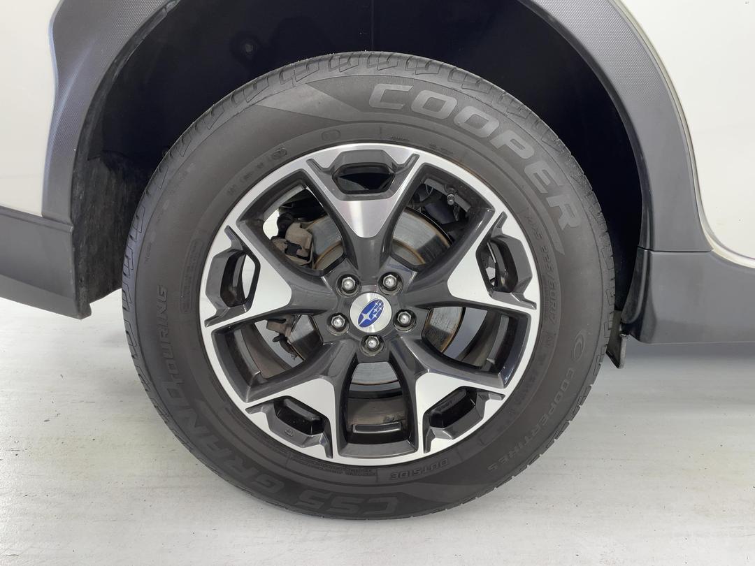 Photo '12' of Subaru XV