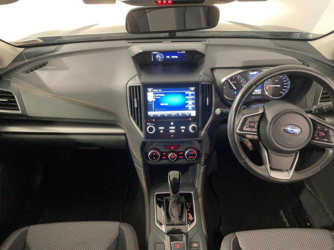 Photo '17' of Subaru XV
